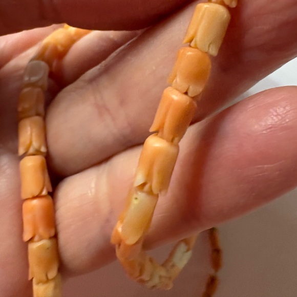 Natural Angel Skin Color Tulip Beads 
IMPT: See Description - Picture 8 of 17